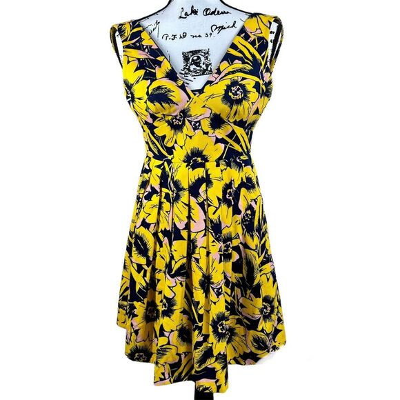 J. Crew Pique Yellow Floral Sunflower Fit & Flare  V-Neck Dress size 00 cottage - Picture 1 of 12